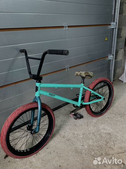 Продам велосипед BMX Custom