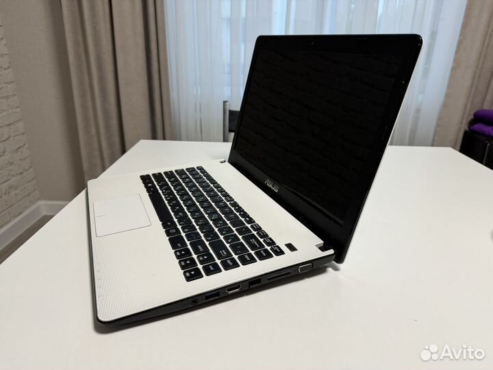 Ноутбук asus