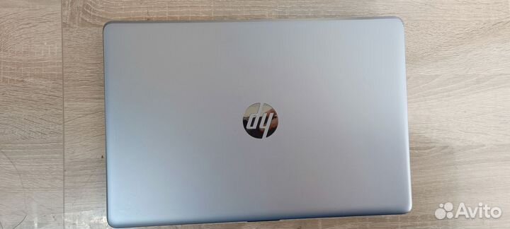 Ноутбук HP 250 G6