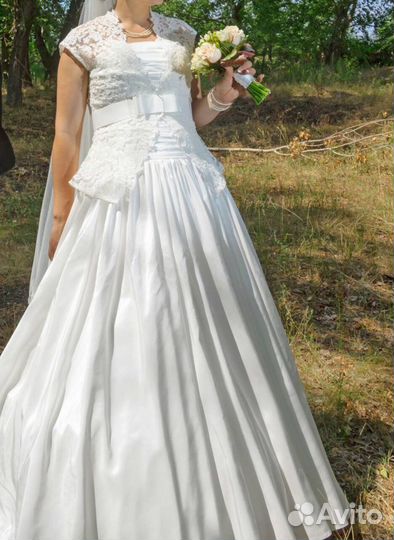 Платье свадебное