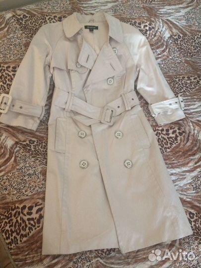 Плащ фирма Bebe