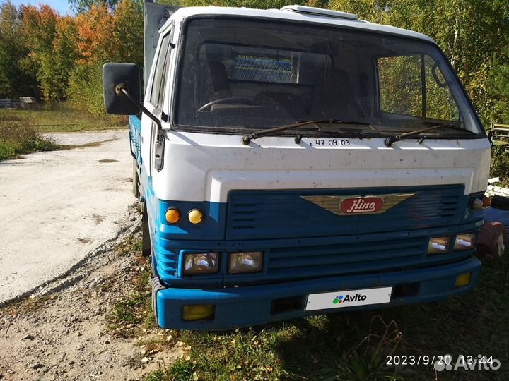 Hino 300 (Dutro) с КМУ, 1992