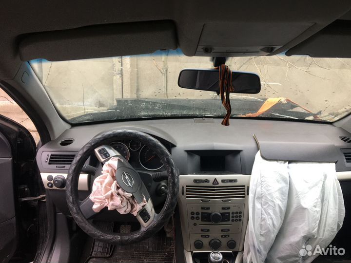 1 В наличии салон Opel Astra H Универсал