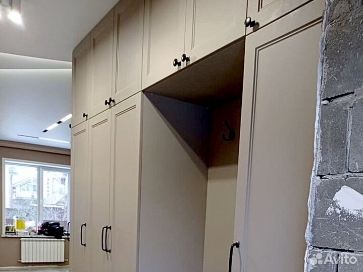 Шкаф на заказ / Бесплатный выезд и замер