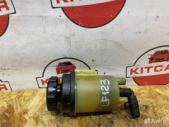 Бачок гур LR Freelander 2