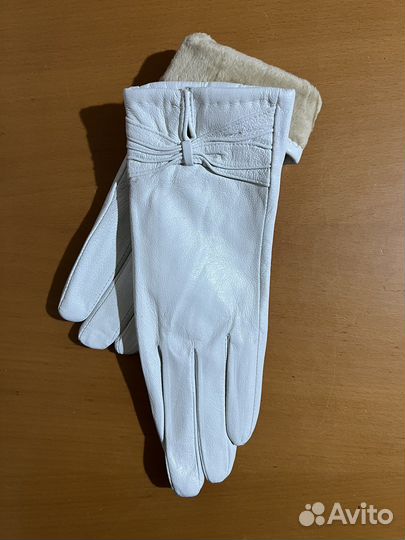 Перчатки женские нат. кожа белые