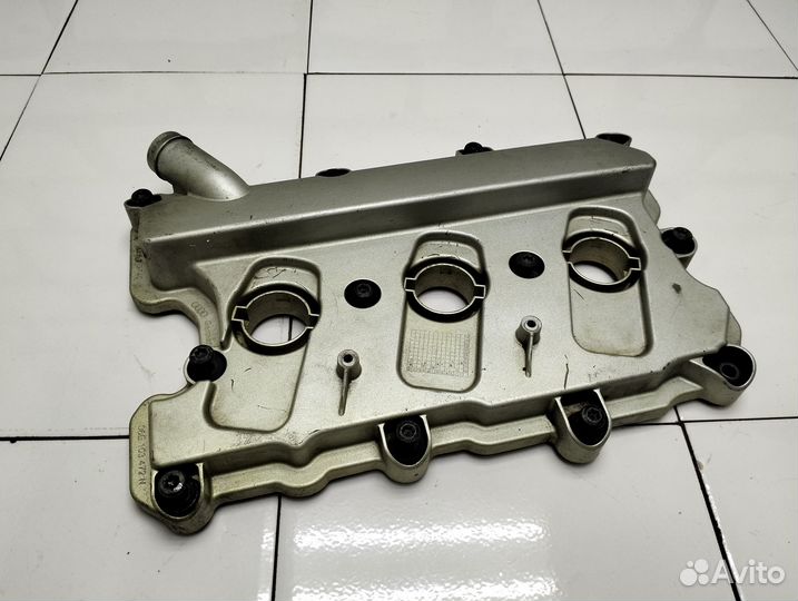 Крышка клапанная Audi A5 8T