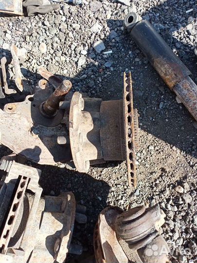 Передняя ступица, поворотный кулак Газель