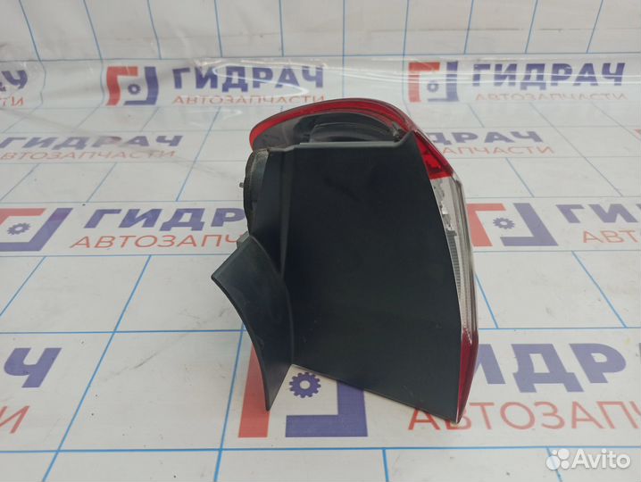 Фонарь задний наружный правый Ford Mondeo 4 (BD) 1