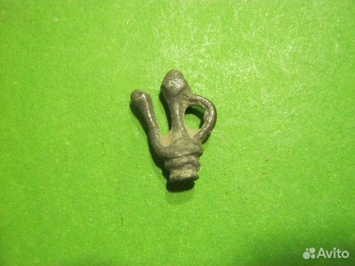 Подвески,амулеты лунницы, крестики, разные