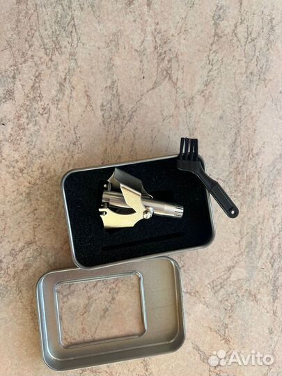 Инструмент для удаления волос в ушах