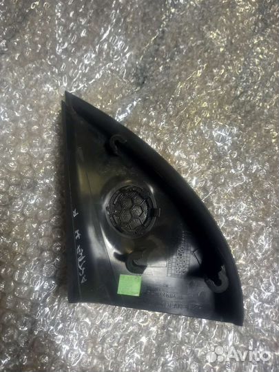 Опель астра н уголок зеркала правый