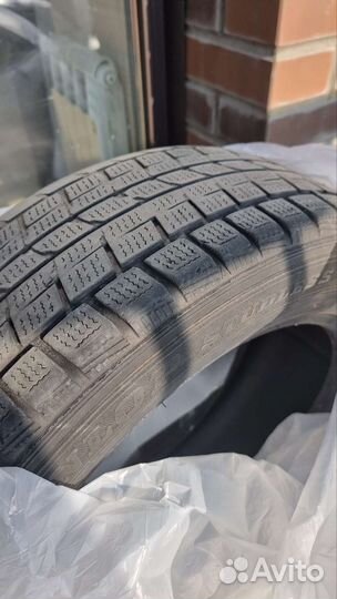 Dunlop DSX 215/60 R17 96Q