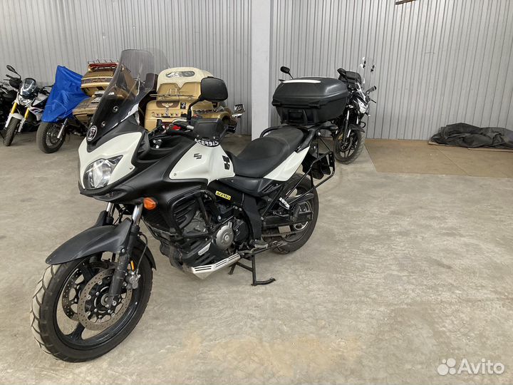 Suzuki V-storm 650A L2