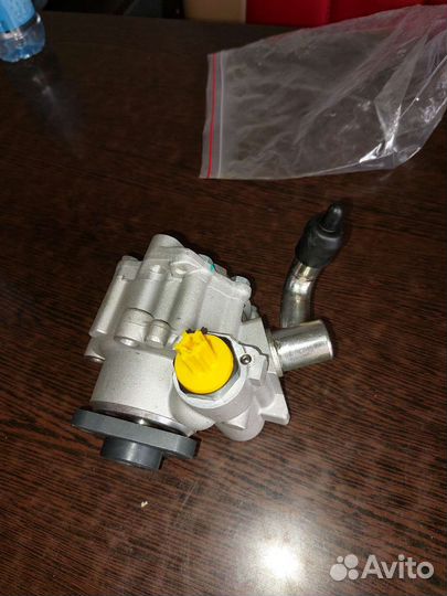 Насос гура для chery. М11,chery фора