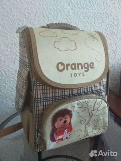 Школьный рюкзак новый