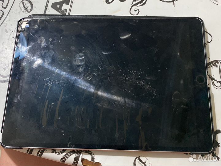 Айпад про 2017 10,5 64гб