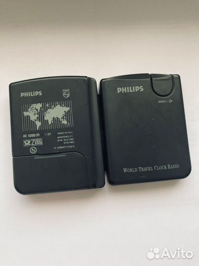 Радио с часами и будильником Philips AE4200