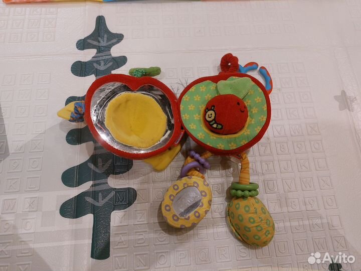 Развивающие игрушки bright starts, tomy, tiny love