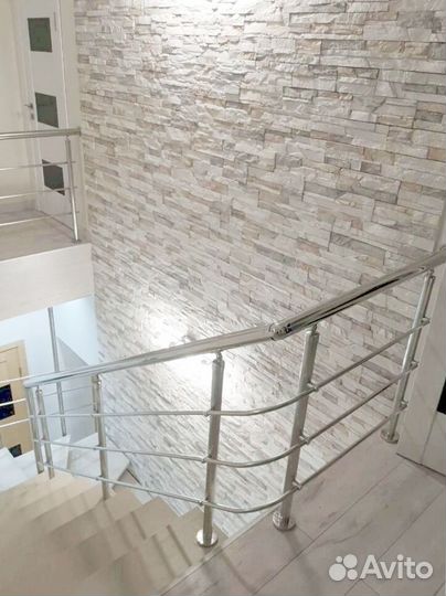 Ограждения, перила лестниц из нержавеющей стали