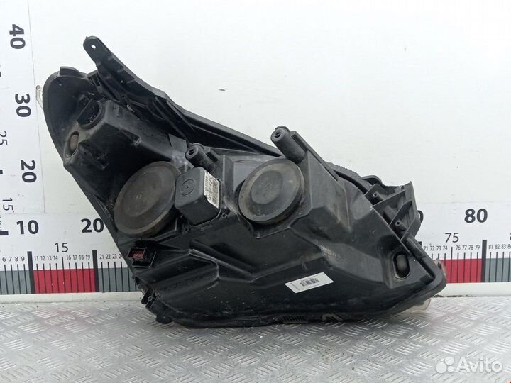 Фара передняя для Opel Astra H 93178635