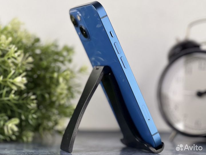 iPhone 13 128Gb Нет WiFi, Bluetooth, Сети Sim