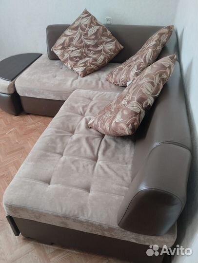 Угловой диван бу