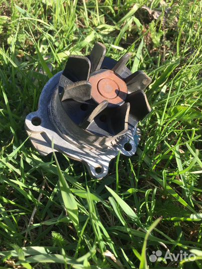 Помпа на ваз