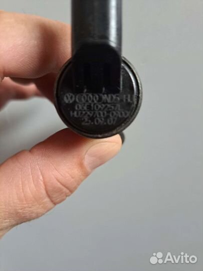 Клапан изменения фаз грм Audi 2.8