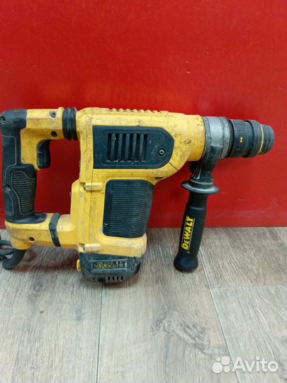 Перфоратор dewalt D25414