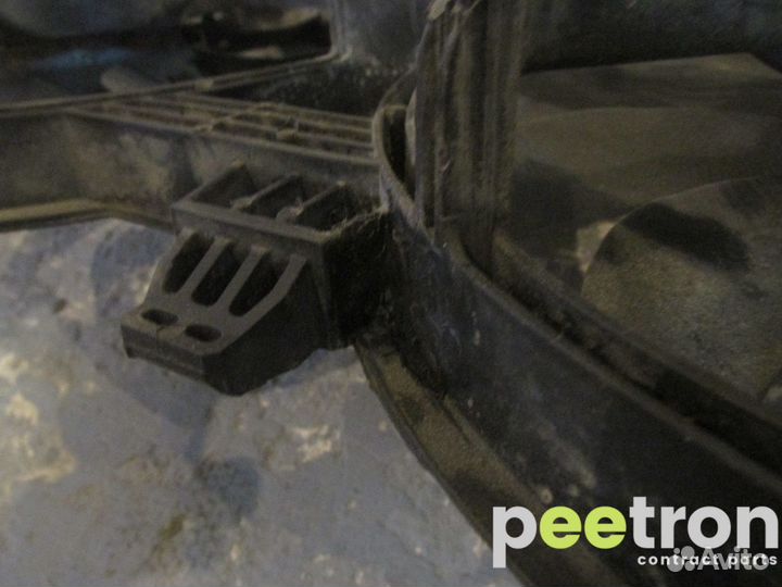 Б/У Б/У Диффузор радиатора б/у В сборе