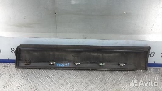 Молдинг двери задней левой volkswagen touareg 7L