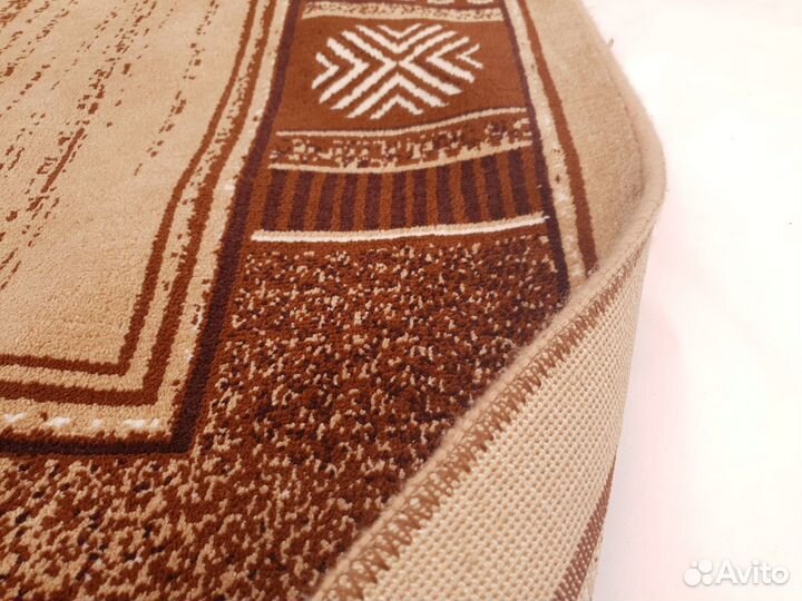 Шерстяной ковёр в идеальном состоянии 4.0 х 2.5 м