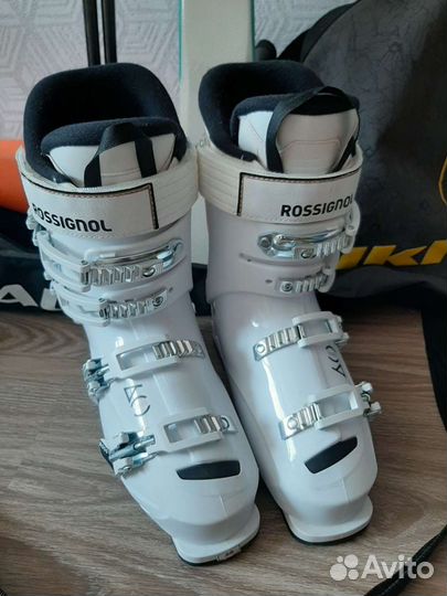 Лыжный комплект новый Rossignol