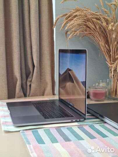 Apple MacBook Pro 15 2017 retina 16/256гб