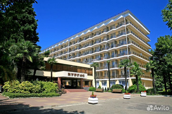 Медицинская сестра/брат по физиотерапии 2/2