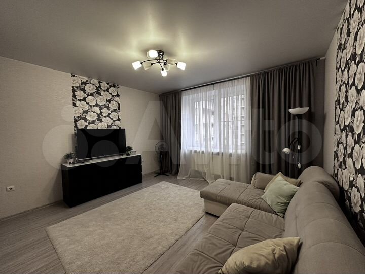 3-к. квартира, 77 м², 7/25 эт.