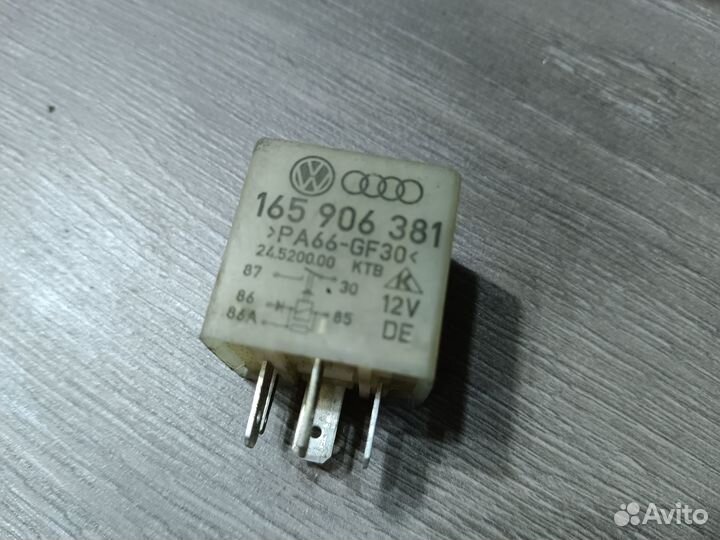 Реле Оригинал VAG № 30 - 165906381