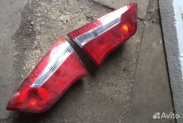 Kia Rio 3 фонарь задний правый и левый