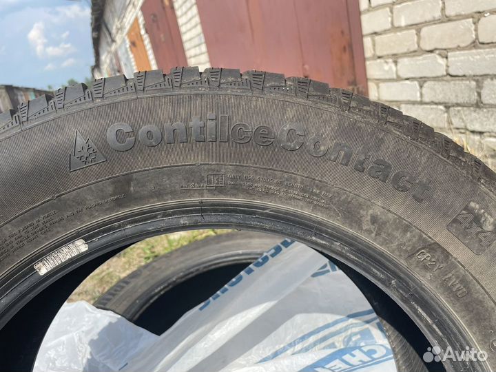 Continental Conti4x4IceContact 225/65 R17