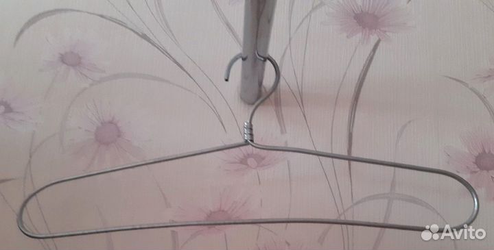 Плечики для одежды железные