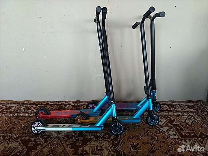 Самокат трюковой новый, бесплатная доставка
