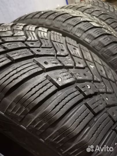 Continental ContiIceContact 215/65 R16 102T