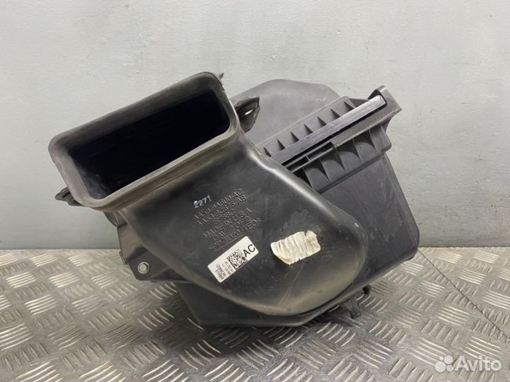 Корпус фильтра Ford Explorer U502 T35pded 3.5