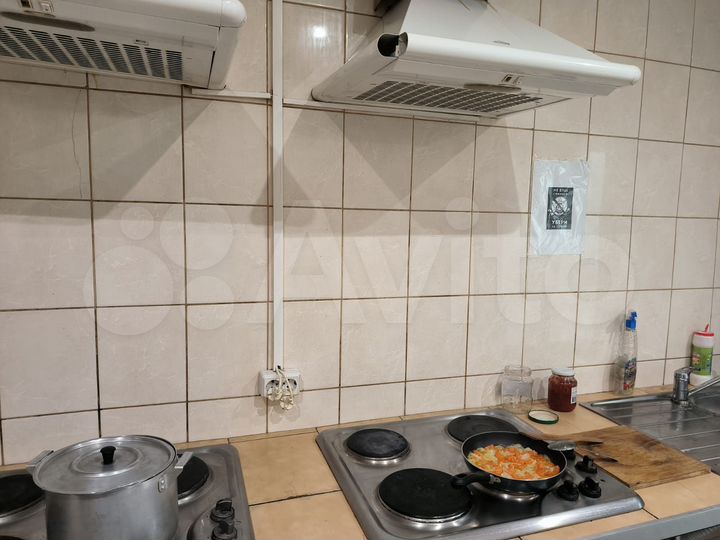 Комната 13 м², 1/5 эт.