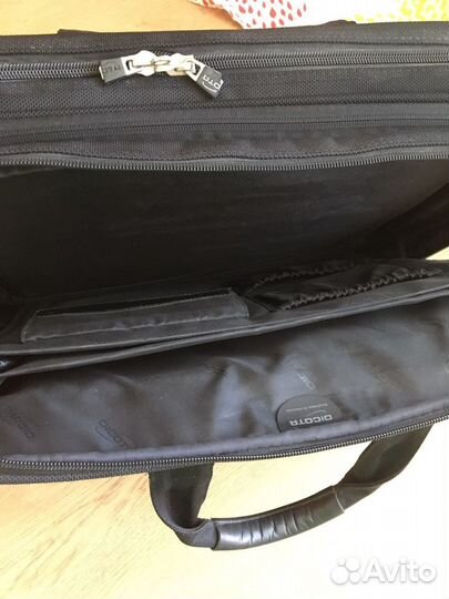 Дорожная сумка для ноутбука dicota