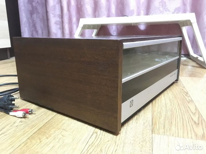 Проигрыватель Radiotehnika Melodija-Stereo