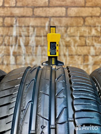 Nokian Tyres Hakka Blue 3 215/45 R16 90V