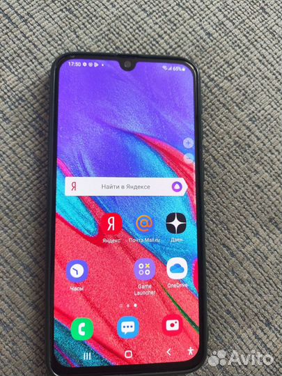 Samsung Galaxy A40, 4/64 ГБ