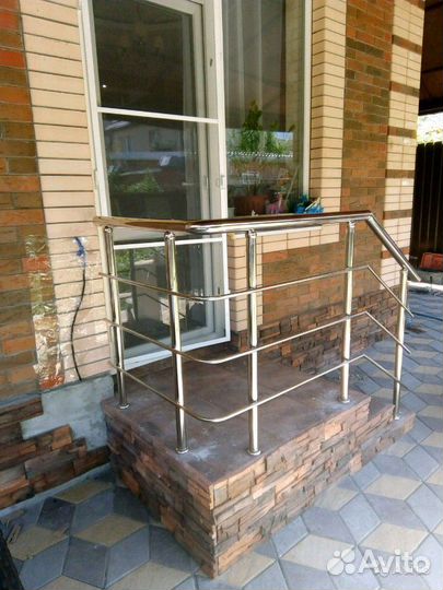 Металлические ограждения из нержавеющей стали